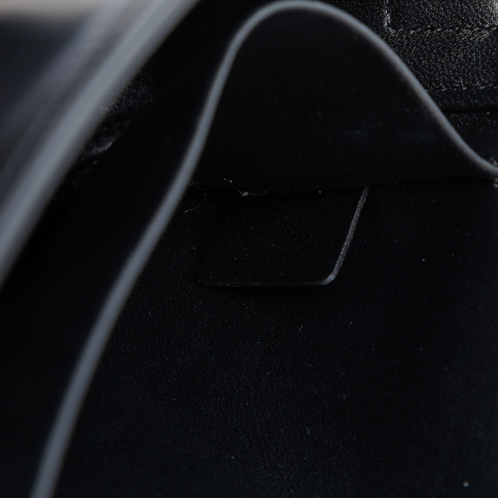 Pre-Loved Celine Shiny Calfskin Claude Shoulder Bag - Picture 6 of 7